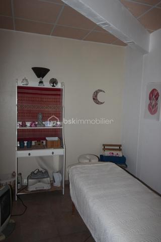 Immeuble mixte de 572 m²