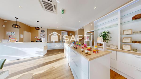 Salon esthétique - Retour à la vente -