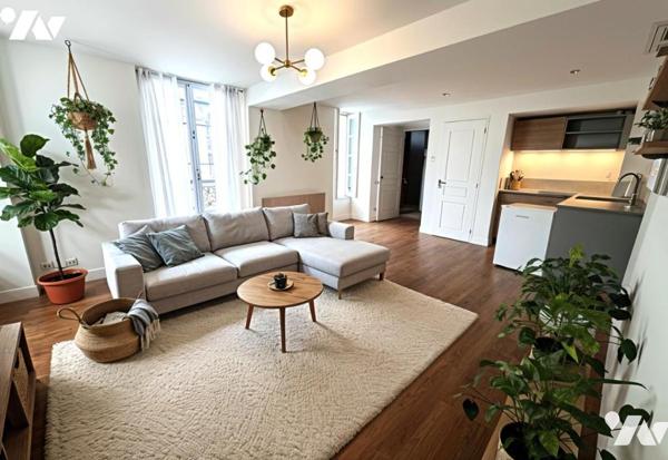 Aux pieds des commerces du Centre ville - STUDIO de 33m² hab à SAINTES - rue des jacobins