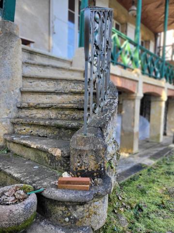 Maison ancienne à vendre 8 pièces CONDOM (32)