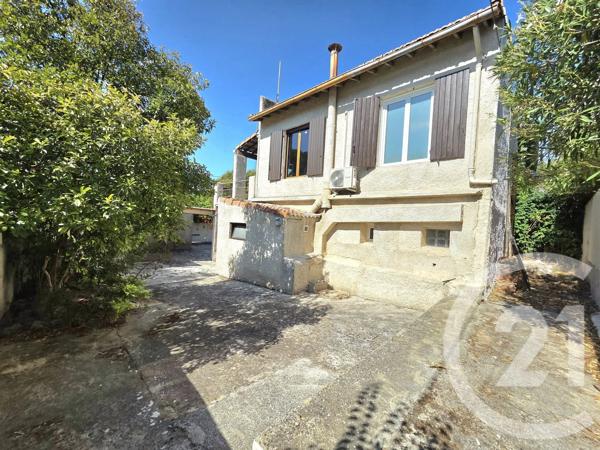 Maison à vendre  4 pièces - 105,31 m 2   AUBAGNE  - 13