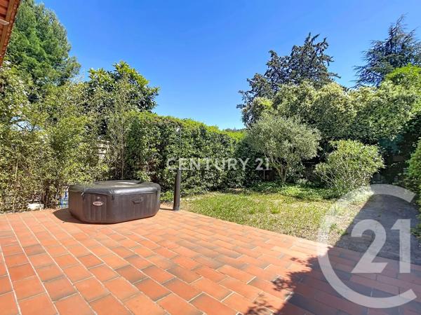 Maison à vendre  4 pièces - 105,31 m 2   AUBAGNE  - 13