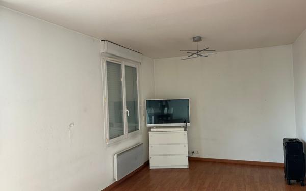 Maison à vendre    4 pièces •  Séné