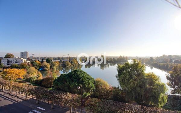 Appartement à vendre    2 pièces • 48 m2 Viry-Châtillon