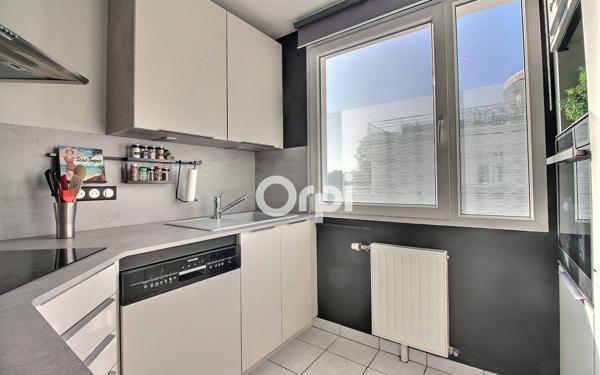 Appartement à vendre    2 pièces • 48 m2 Viry-Châtillon