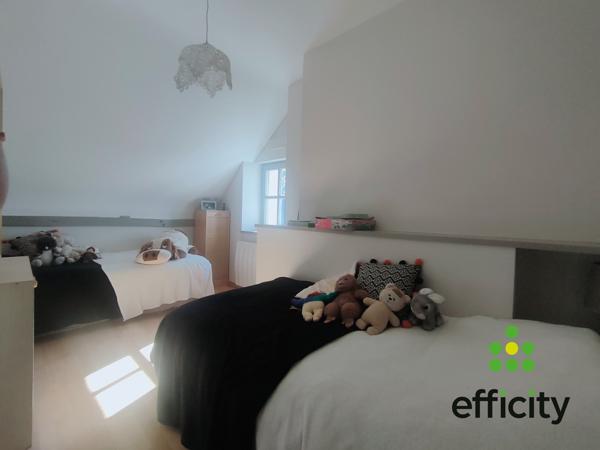 Maison 9 pièces - 200 m² Exclusivité efficity