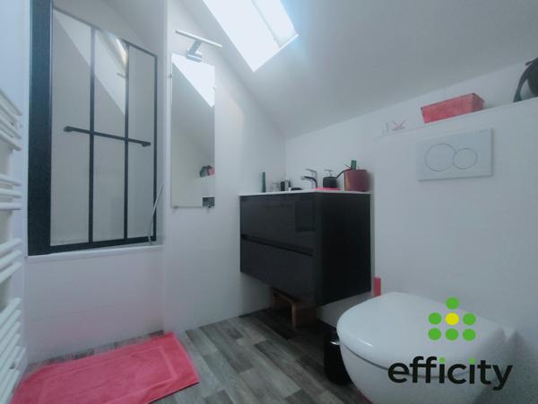 Maison 9 pièces - 200 m² Exclusivité efficity