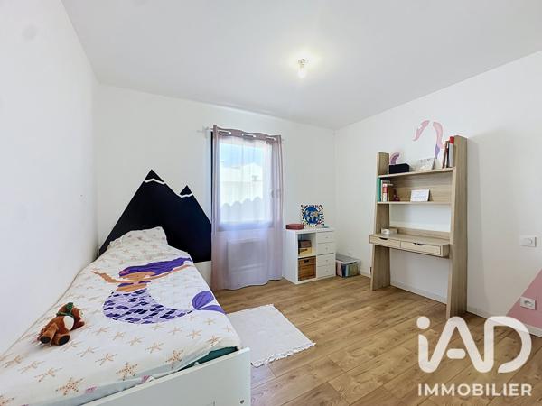 Maison à vendre 5 pièces 121 m² Rochefort-du-Gard