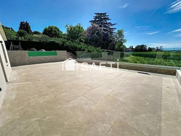Maison contemporaine 2026 – Vue exceptionnelle & prestations modernes!!