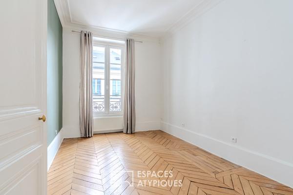 Appartement versaillais rénové en contemporain Notre Dame