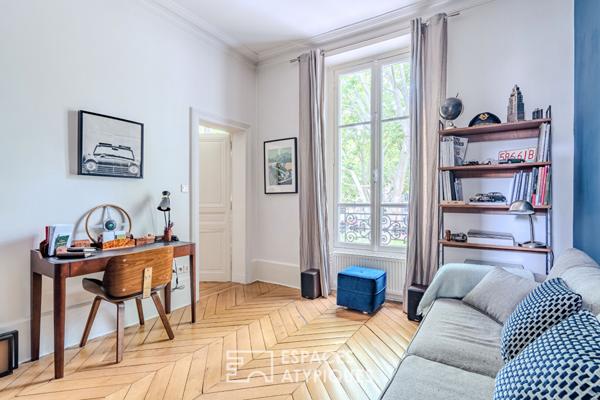 Appartement versaillais rénové en contemporain Notre Dame