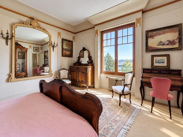 Vente Maison de maître Bayonne 11 Pièces 560 m²