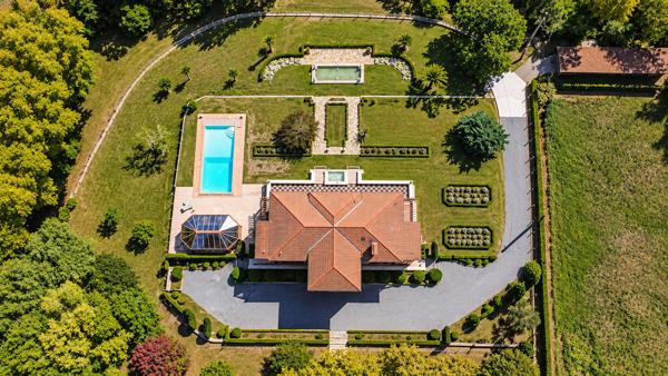 Vente Maison de maître Bayonne 11 Pièces 560 m²