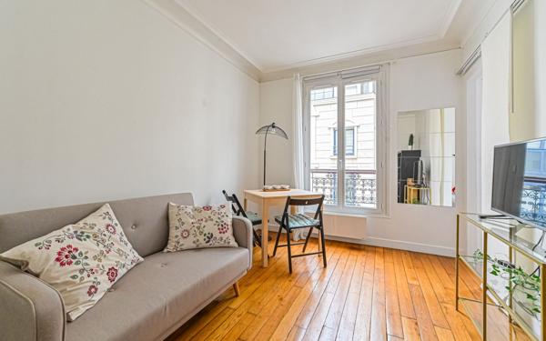 Appartement à louer    2 pièces • 26,72 m2 Paris 17