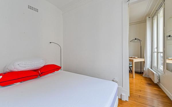 Appartement à louer    2 pièces • 26,72 m2 Paris 17