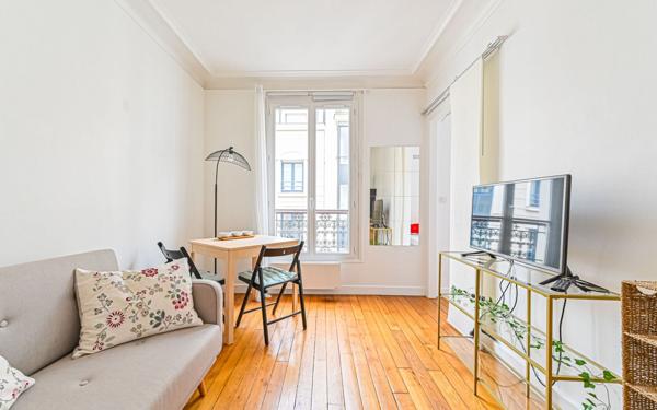 Appartement à louer    2 pièces • 26,72 m2 Paris 17