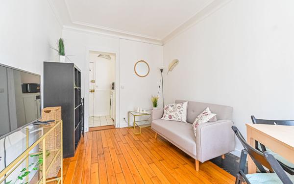 Appartement à louer    2 pièces • 26,72 m2 Paris 17