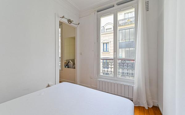 Appartement à louer    2 pièces • 26,72 m2 Paris 17