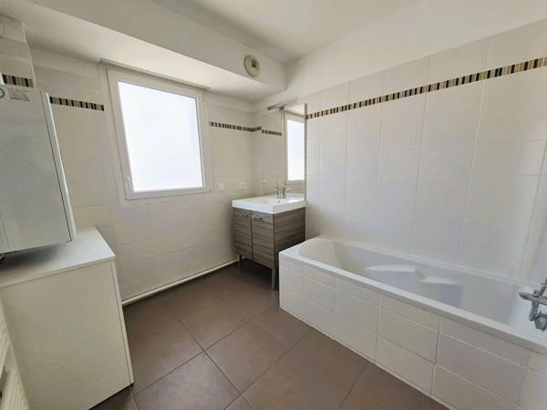 Appartement à vendre 3 pièces 69m² Halluin (59250)