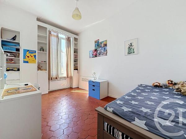 Appartement F5 à vendre  5 pièces - 133,09 m 2   SETE  - 34