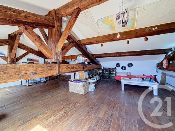 Appartement F5 à vendre  5 pièces - 133,09 m 2   SETE  - 34
