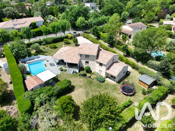 Maison à vendre 7 pièces 191 m² Rouffiac-Tolosan