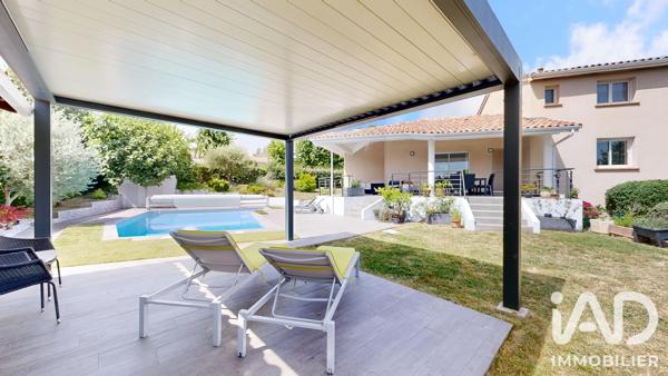 Maison à vendre 7 pièces 191 m² Rouffiac-Tolosan