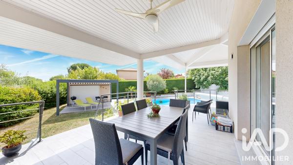 Maison à vendre 7 pièces 191 m² Rouffiac-Tolosan
