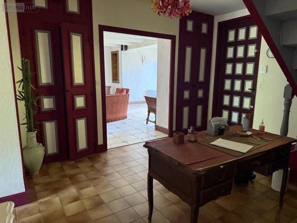 Maison à vendre à Sarzeau dans le Morbihan (56370), ref : 56084-427   
Centre-ville