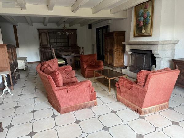 Maison à vendre à Sarzeau dans le Morbihan (56370), ref : 56084-427   
Centre-ville