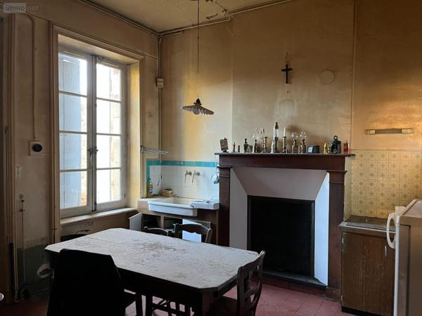 Maison de maître à vendre à Le Mêle-sur-Sarthe dans l'Orne (61170), ref : GR