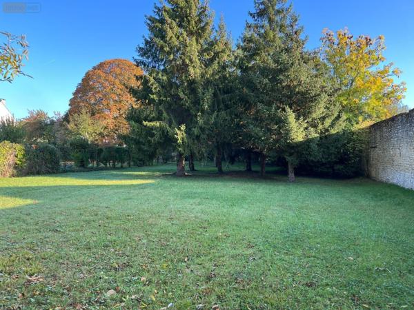 Maison de maître à vendre à Le Mêle-sur-Sarthe dans l'Orne (61170), ref : GR