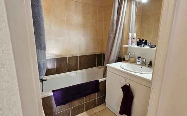 Appartement à vendre    2 pièces • 41,89 m2 Frouzins