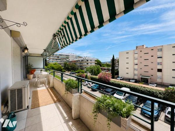 Appartement T5 de 94m² avec terrasse + cave 