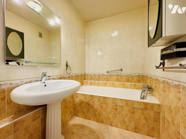 Appartement T5 de 94m² avec terrasse + cave 