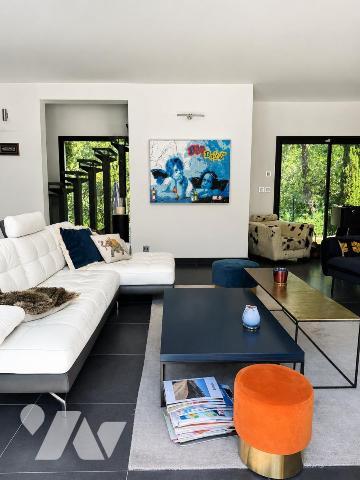 Villa contemporaine – Résidence sécurisée – Rochefort-du-Gard