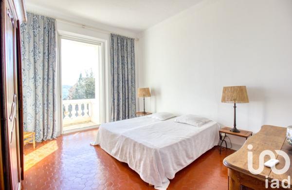 Maison 7 pièces de 182 m² à Sainte-Maxime (83120)