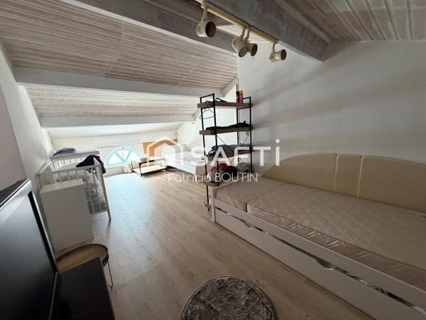 PAVILLON 6 CHAMBRES + DÉPENDANCES ET JARDIN A VILLIERS EN PLAINE