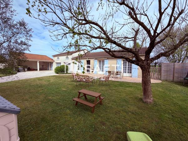 PAVILLON 6 CHAMBRES + DÉPENDANCES ET JARDIN A VILLIERS EN PLAINE