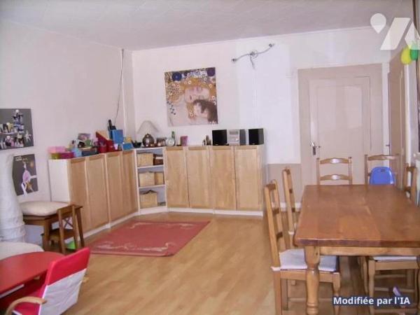 Maison de village 5 pièces 175m².