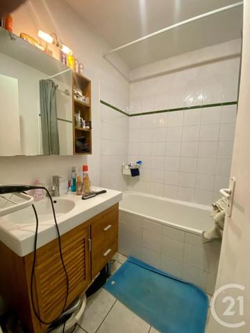 Appartement F2 à vendre  2 pièces - 49,77 m 2   LUNEL  - 34