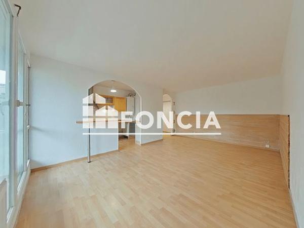 Location Appartement 3 pièces 62.6 m² - 47 rue Pierre Semard Le Blanc Mesnil 93150