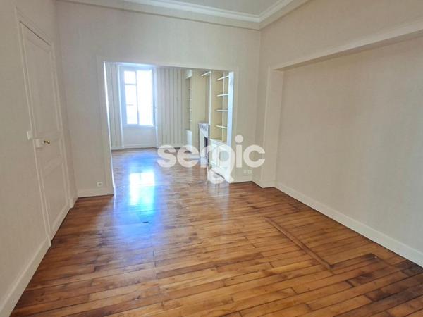 Achat 8 Pieces 125 49100 Angers oue5798