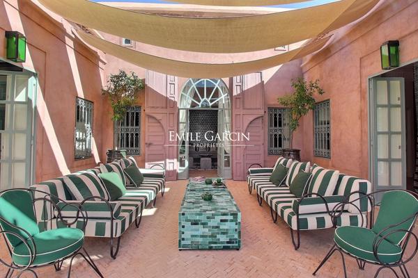 Villa à vendre dans un domaine à 25 minutes du centre de Marrakech