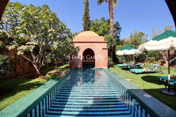 Villa à vendre dans un domaine à 25 minutes du centre de Marrakech