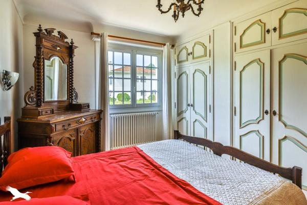 Maison à vendre |  Boucau |  7 pièces | 216 m²