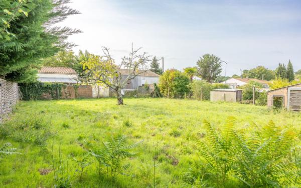 Terrain à vendre    Saint-Augustin