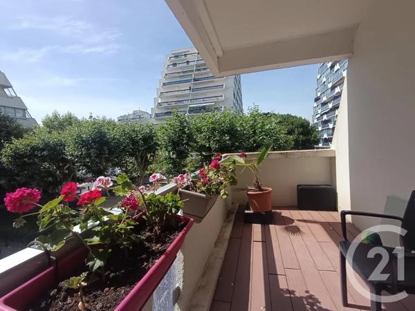 Appartement F3 à vendre  3 pièces - 53,59 m 2   LA GRANDE MOTTE  - 34