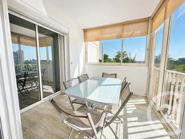 Appartement F3 à vendre  3 pièces - 53,59 m 2   LA GRANDE MOTTE  - 34