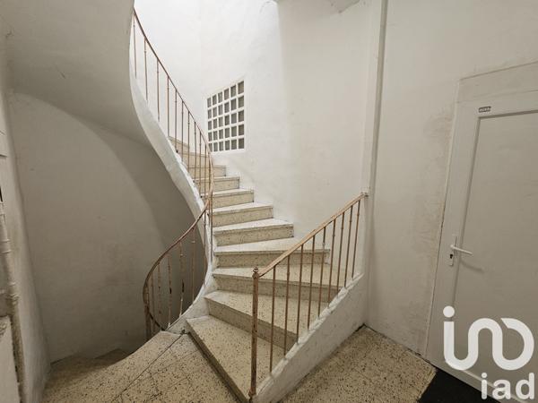Appartement 1 pièce de 36 m² à Cuges-les-Pins (13780)
